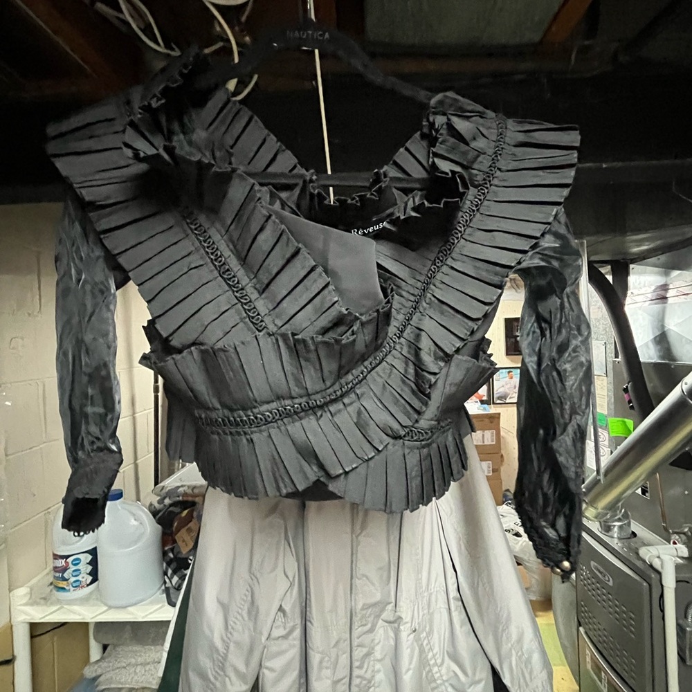 Black Ruffled Long Sleeve Top Size Medium